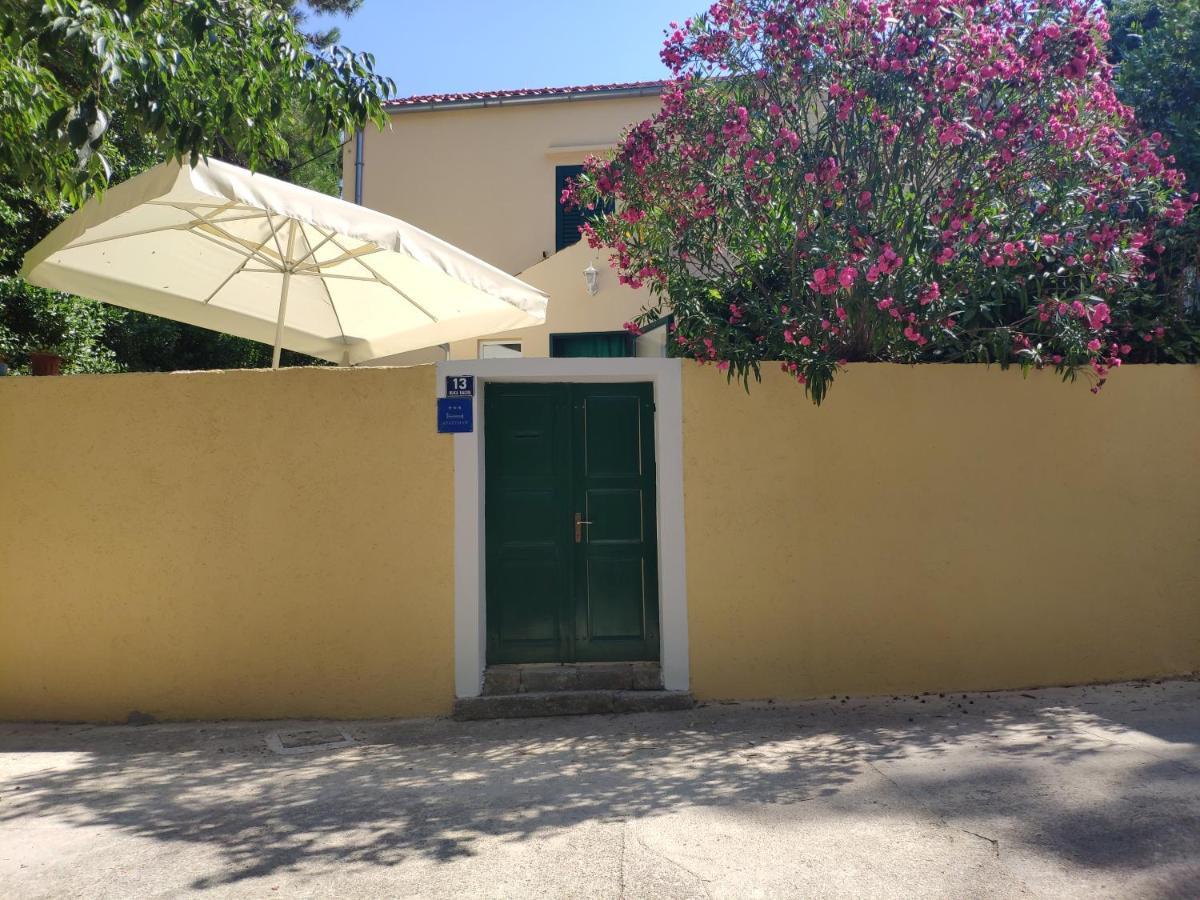 Apartment Zdenka Veli Losinj Luaran gambar