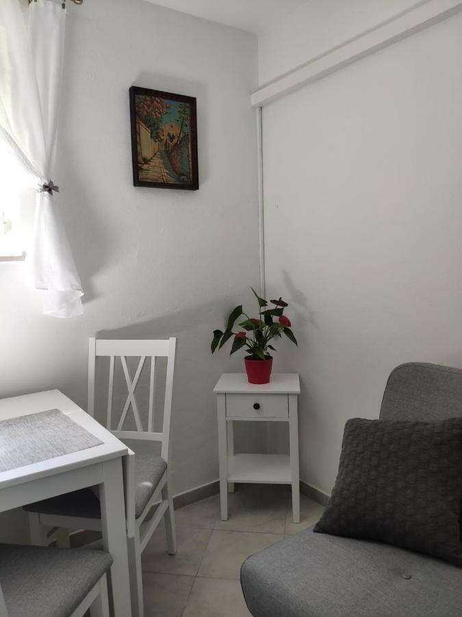 Apartment Zdenka Veli Losinj Luaran gambar