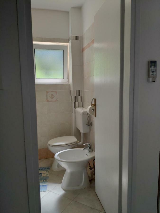Apartment Zdenka Veli Losinj Luaran gambar